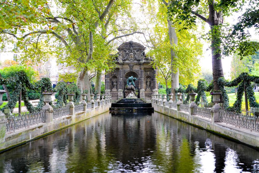 Aventure « Petit tour mythologique au Jardin du Luxembourg - Paris » à Paris